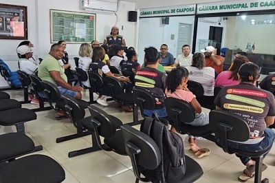 Presidente da Câmara e vereadores de Caaporã se reúnem com agentes de saúde para debater projetos sobre incentivo à Atenção Primária 