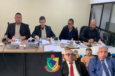 Vereadores aprovam projeto de lei legislativo que autoriza doação de terreno para igreja Assembleia de Deus